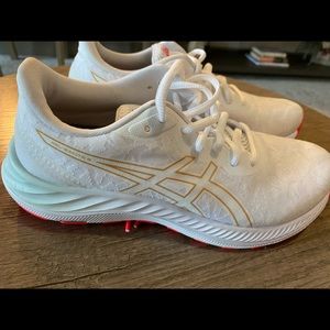 ASICS Gel-Excite 8 NWOT